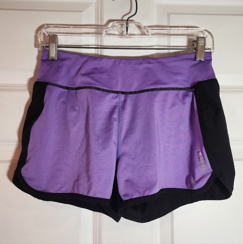 Reebok Purple And Black Lined Active Shorts Approx 26in Waist Logo Peeling